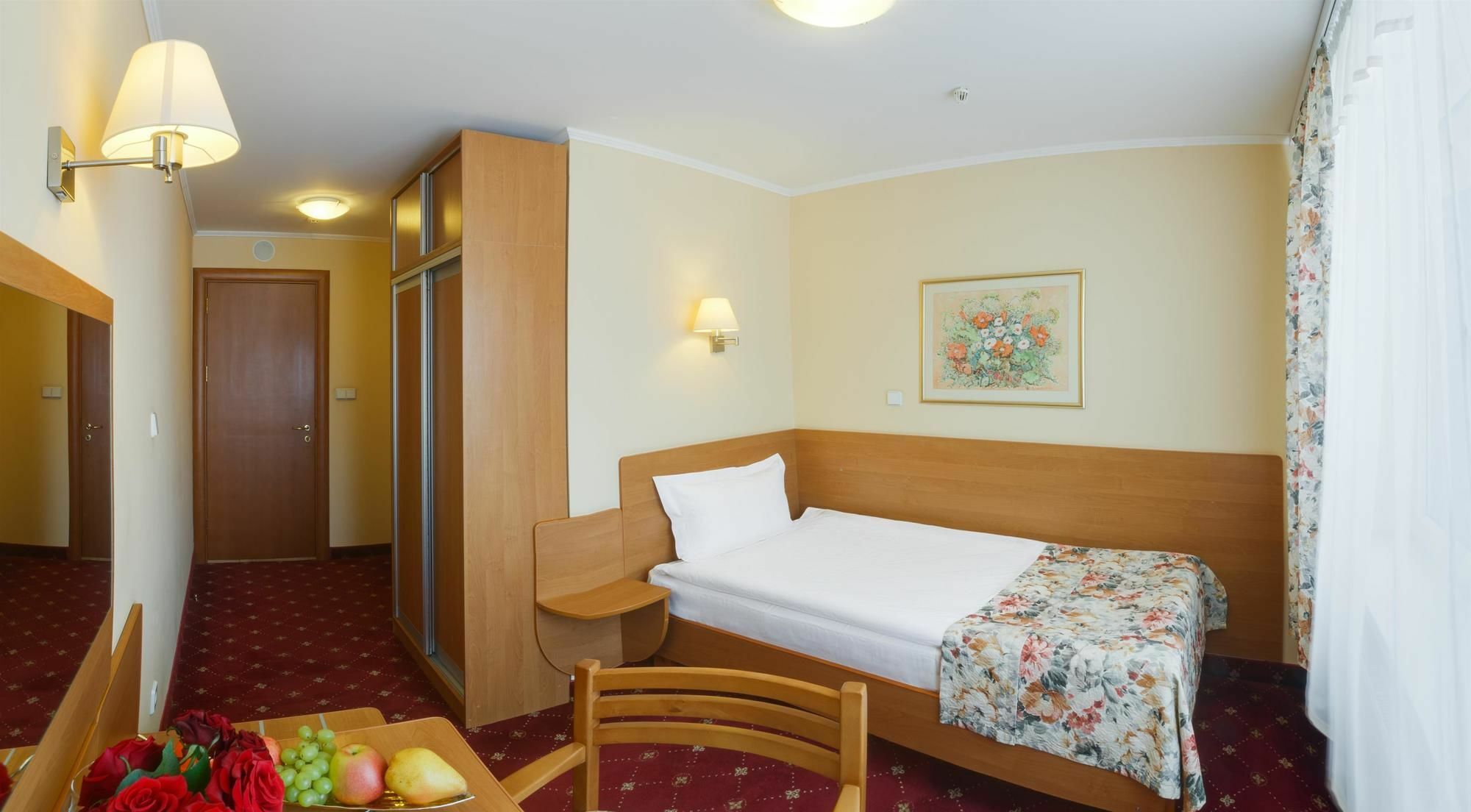 Nadiya Hotel Ivano-Frankivsk Exterior foto