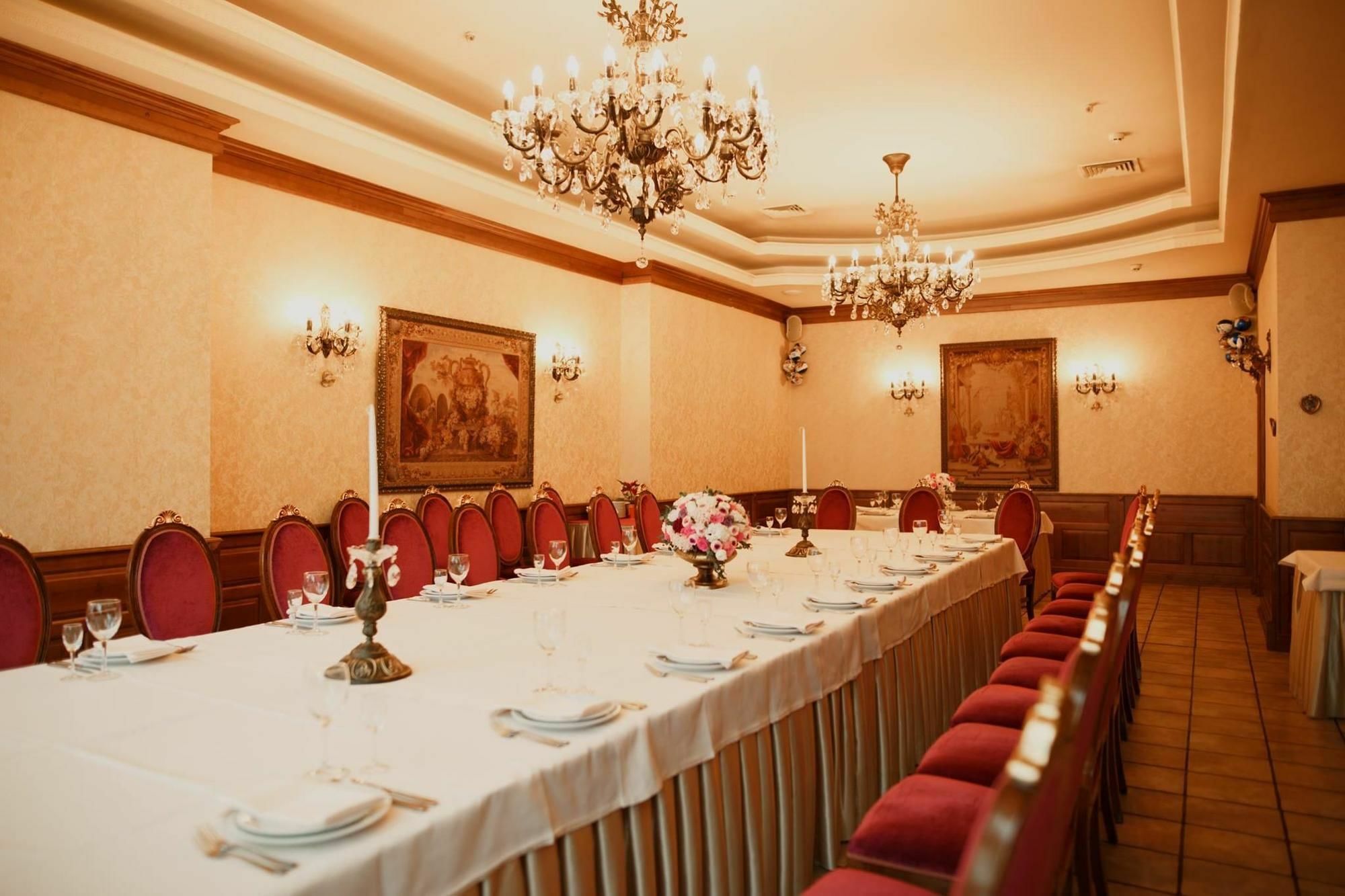 Nadiya Hotel Ivano-Frankivsk Facilidades foto